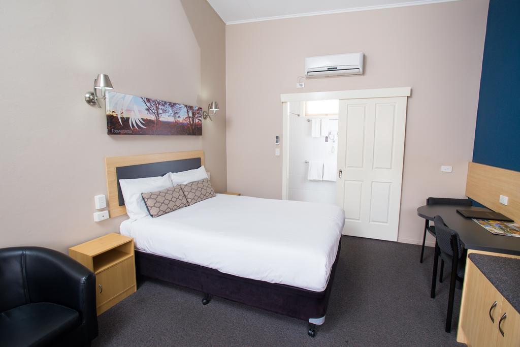Downs Motel Toowoomba Exterior foto